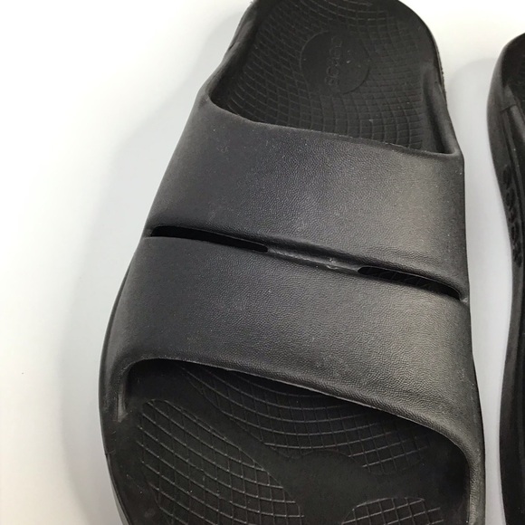 OOFOS OOAhh Slide Sandal in Black Size 14. - Picture 11 of 11
